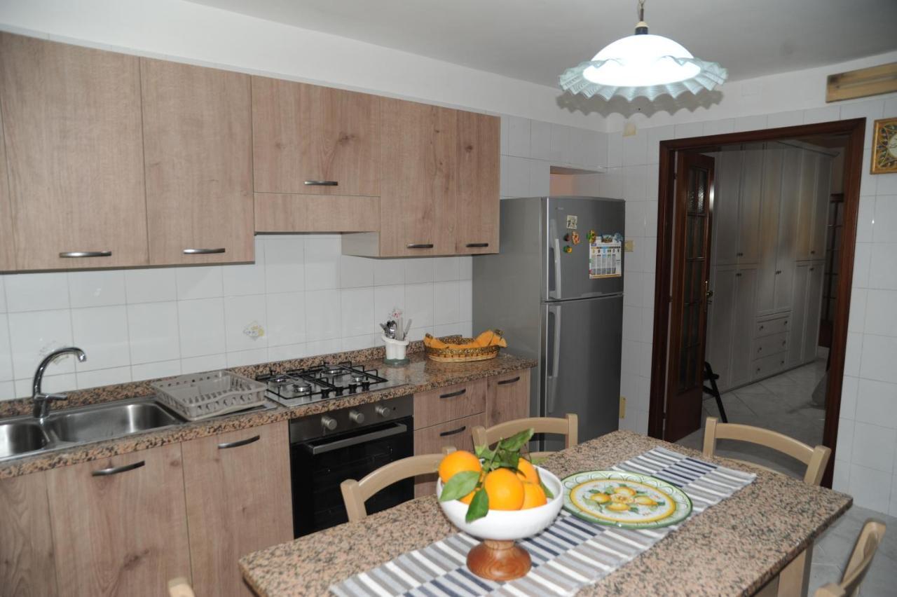 Casa Vacanze Il Nespolo 카타니아 외부 사진